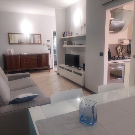 Il Melograno Daire Rimini Dış mekan fotoğraf