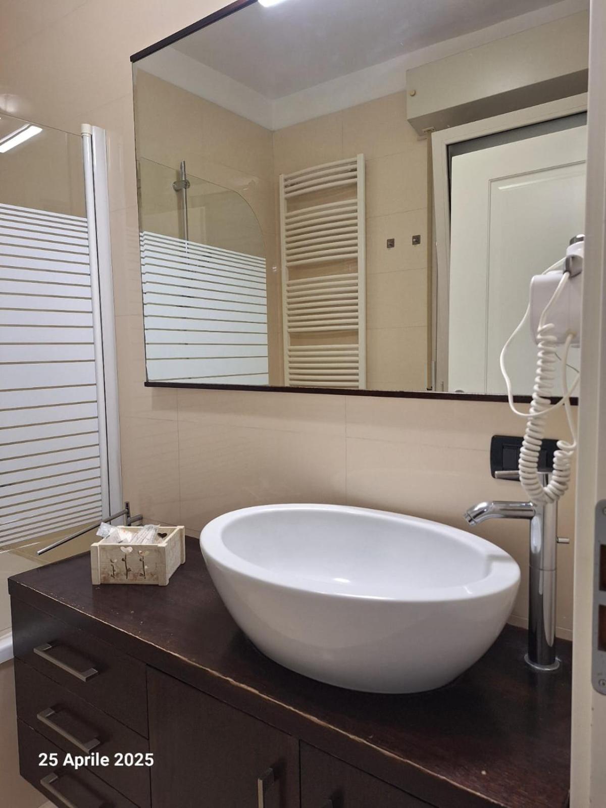 Il Melograno Daire Rimini Dış mekan fotoğraf